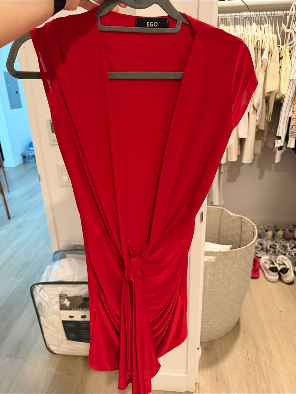 EGO Red Knot-Front Sleep Robe
